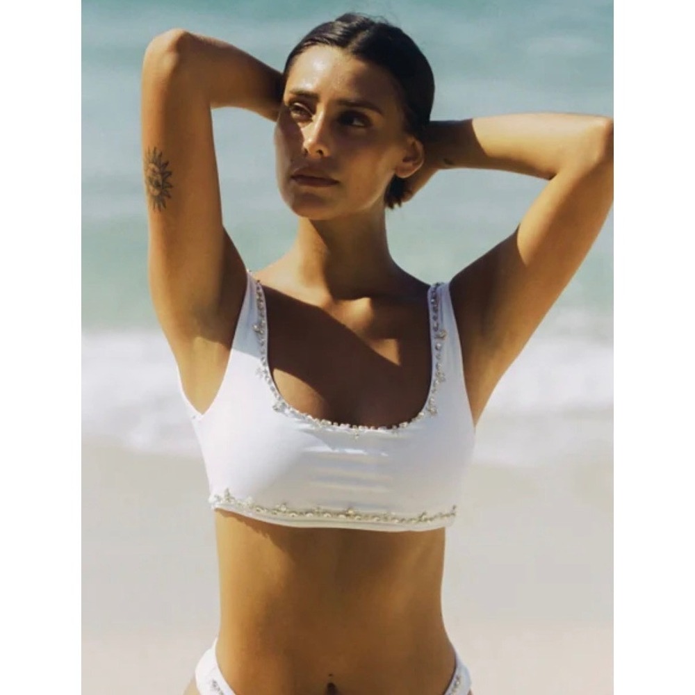Oceanus Aaliyah Swimwear White Crystal Embellished Bikini Top Size L Rhinestone